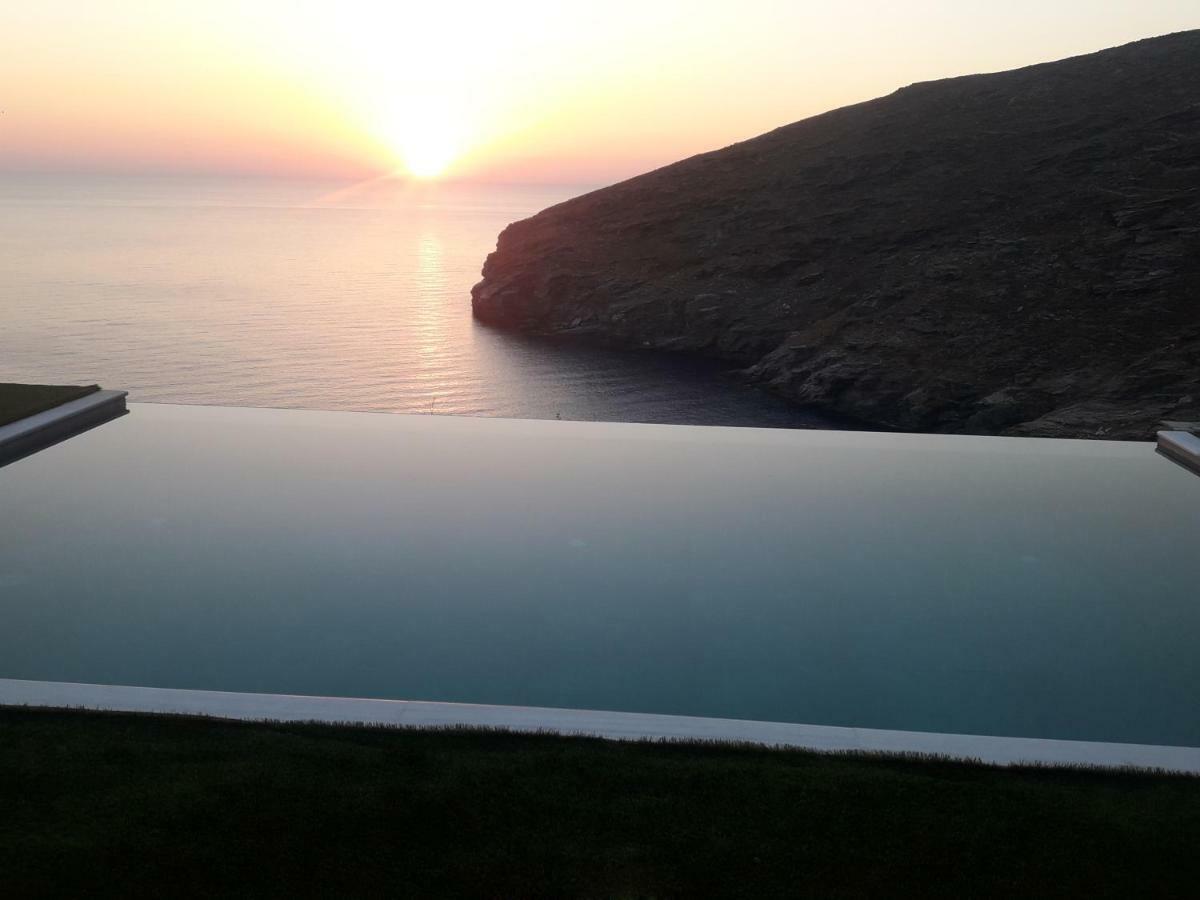 Anastasis Luxury Villa Andros With Heated Pool Sineti المظهر الخارجي الصورة